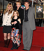 Filename=045.jpg
Filesize=412KiB
Dimensions=1535x2048
Date added=Aug 06, 2020 045.jpg