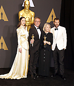 Filename=061.jpg
Filesize=253KiB
Dimensions=2317x2500
Date added=Jan 28, 2022 061.jpg