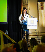 Filename=050.jpg
Filesize=37KiB
Dimensions=612x408
Date added=Jun 30, 2024 050.jpg